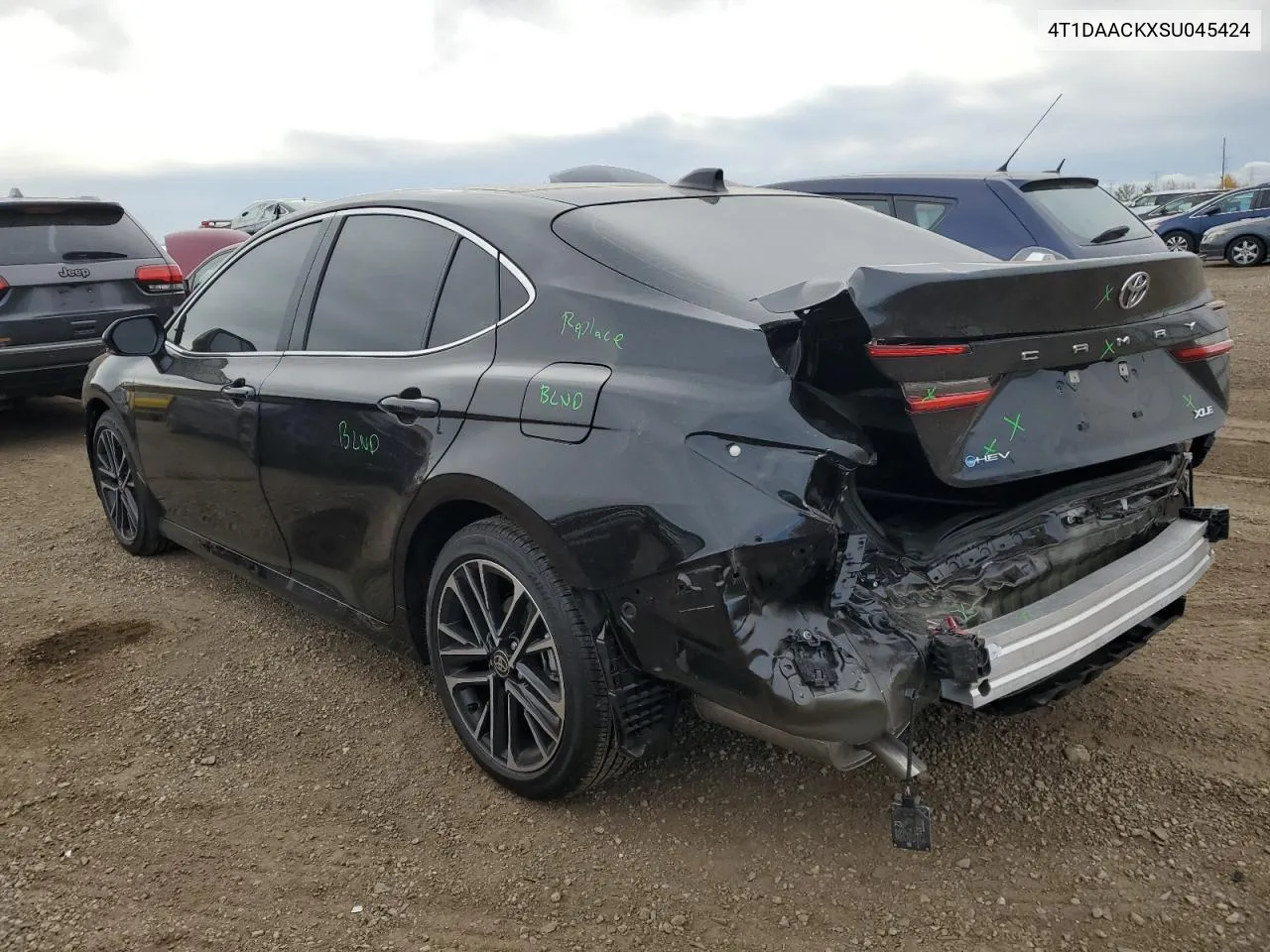 Auction sale of the 2025 Toyota Camry , vin: 4T1DAACKXSU045424, lot number: 77595834
