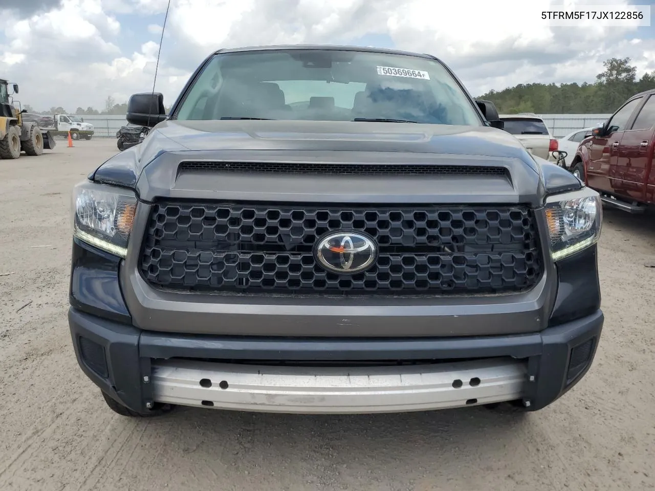 Auction sale of the 2018 Toyota Tundra , vin: 5TFRM5F17JX122856, lot number: 50369664