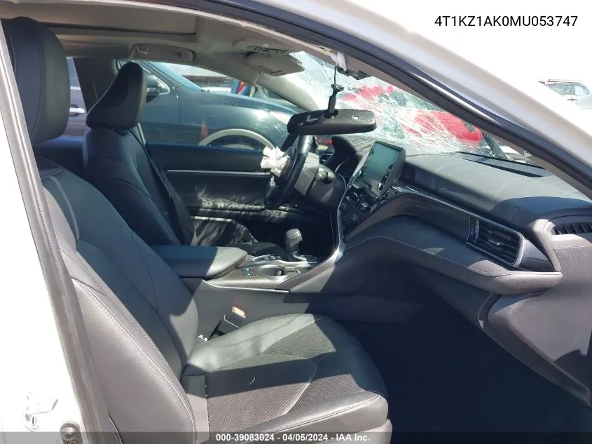 Auction sale of the 2021 Toyota Camry , vin: 4T1KZ1AK0MU053747, lot number: 39083024