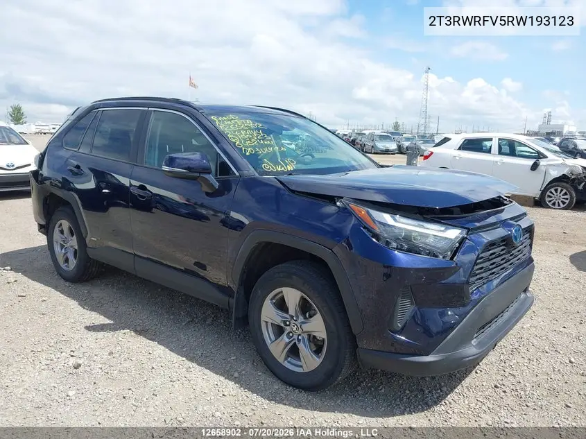 2024 Toyota RAV 4 