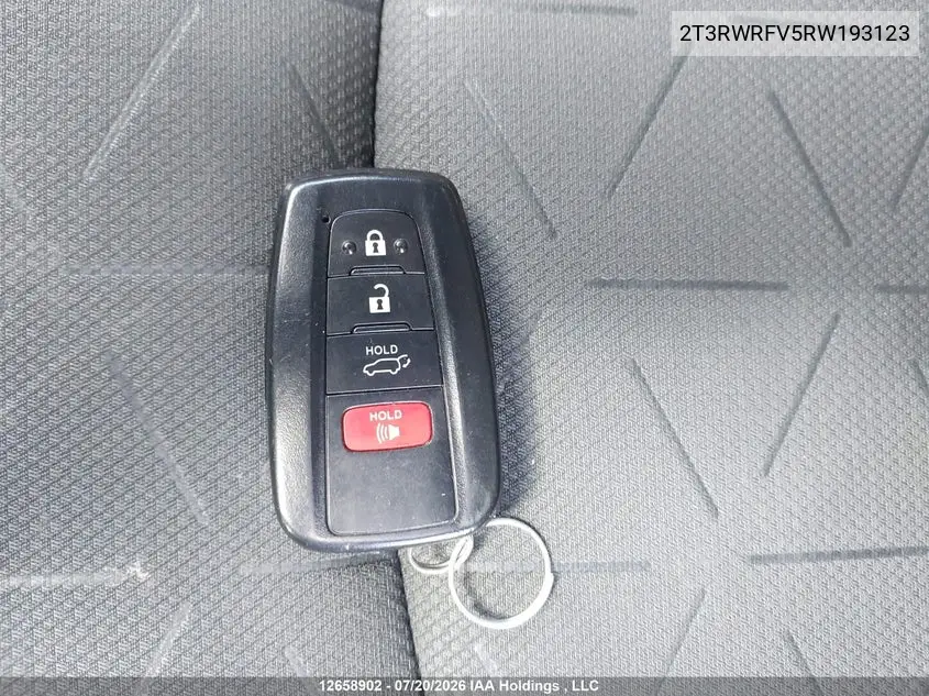 Auction sale of the 2024 Toyota RAV 4 , vin: 2T3RWRFV5RW193123, lot number: 12658902